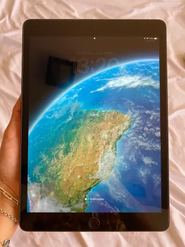 iPad 9geraçao  semi novo