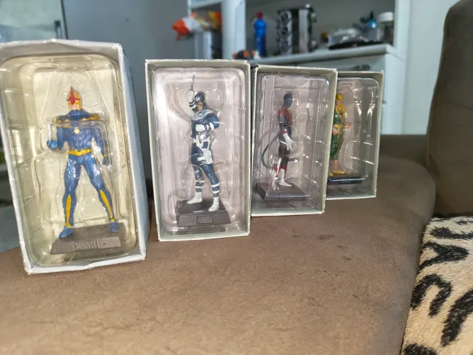 Miniaturas Eaglemoss edição limitada Marvel