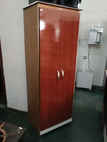 Guarda roupa de solteiro usado