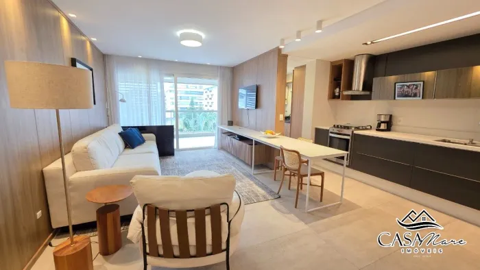 Apartamento à venda com 03 suítes em Jurerê, Florianópolis/SC - próximo ao mar