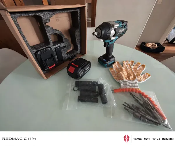 Furadeira e parafusadeira com chave de impacto 4000RPM (NOVO)