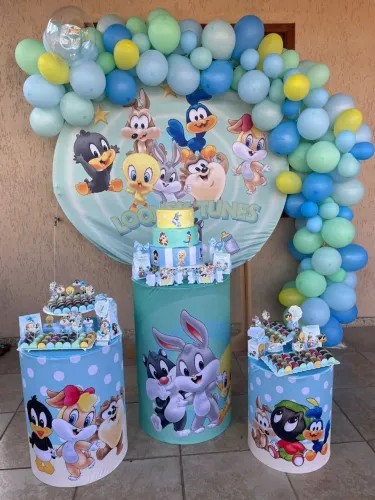 Decoração aniversário Looney Tunes 