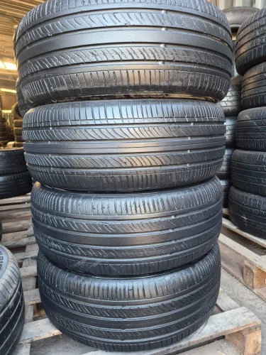 Pneus 215/55/17 BYD King