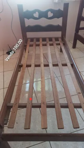 Cana de solteiro usada em boas condições de uso.