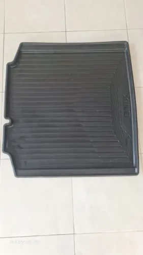 Tapete Bandeja Protetor Porta Malas Onix Plus 20/