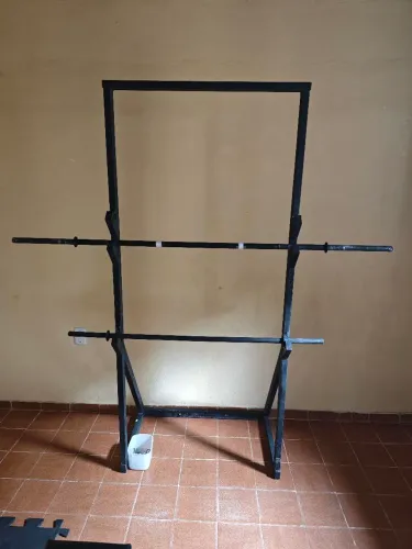 Suporte para agachamento e barras