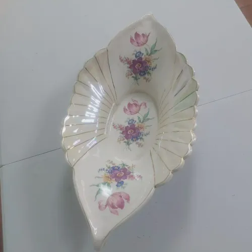 Fruteira Vintage Anos 50/60 - Porcelana Madrepérola e Ouro - Modelo 122