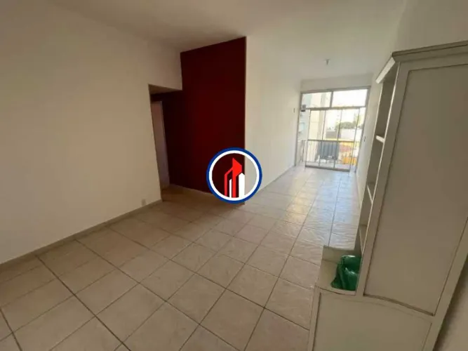 Apartamento : Padrão / Residencial / Catete