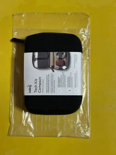 Bellroy Tech Kit Compact Preto - Novo