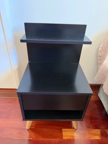 2 mesa de cabeceira