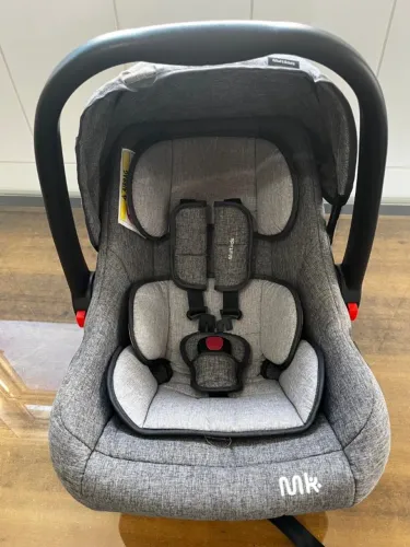 BEBE CONFORTO e CERCADINHIO INFANTIL PORTATIL BEBÊ