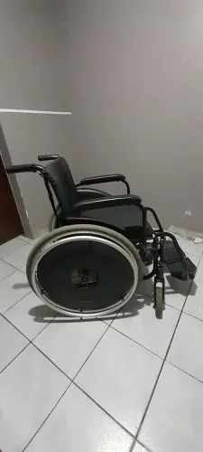 Cadeira de rodas ortobom