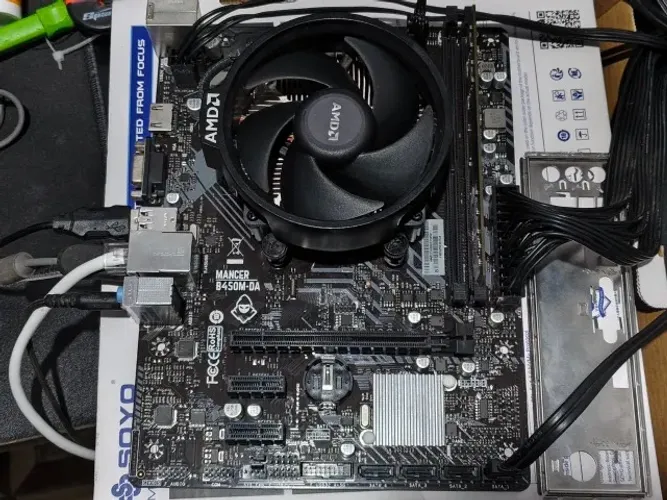 Placa mãe B450 AM4
