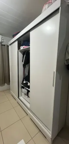 Guarda-Roupas
