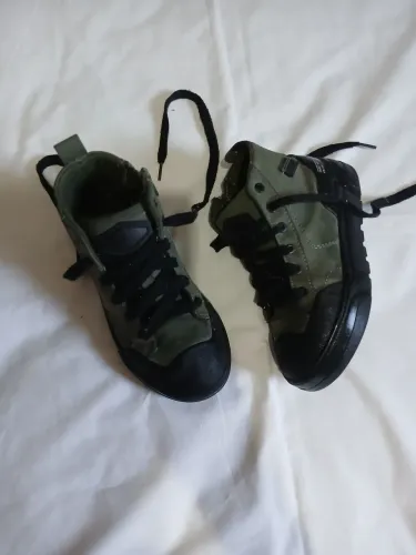 Tenis infantil zara
