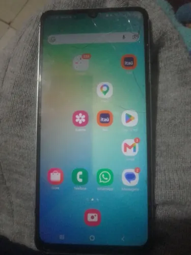 Vendo celular Samsung A06