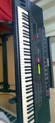 Teclado yamaha psr 6700