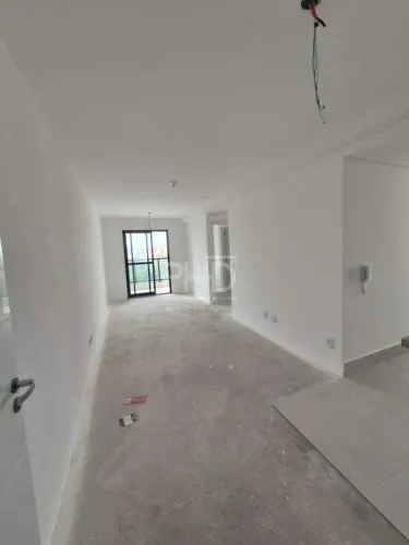 Apartamento com Suíte e Sacada Gourmet à Venda na Vila Valparaíso em Santo André