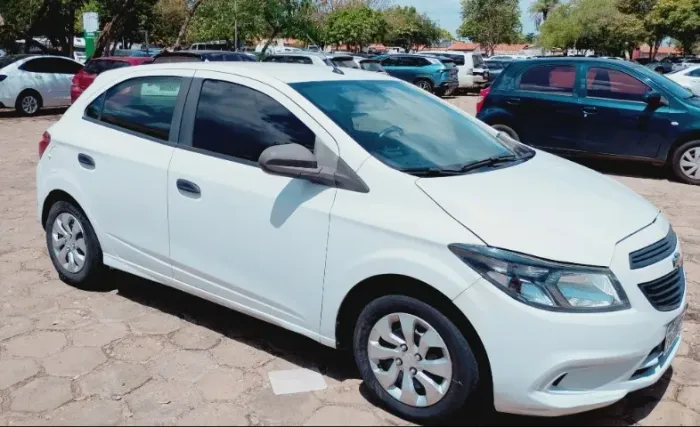 Chevrolet Onix JOY Hatch 1.0 8V Flex Mec. 4P 2019