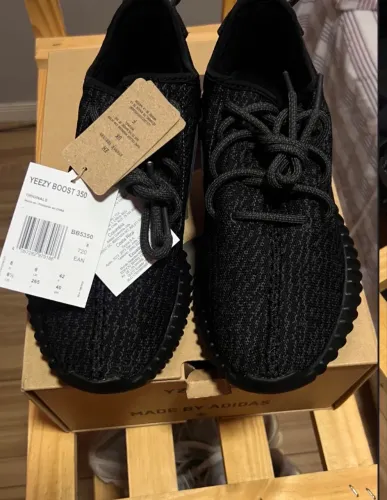 Yeezy Boost 350 Pirate Black (2023)