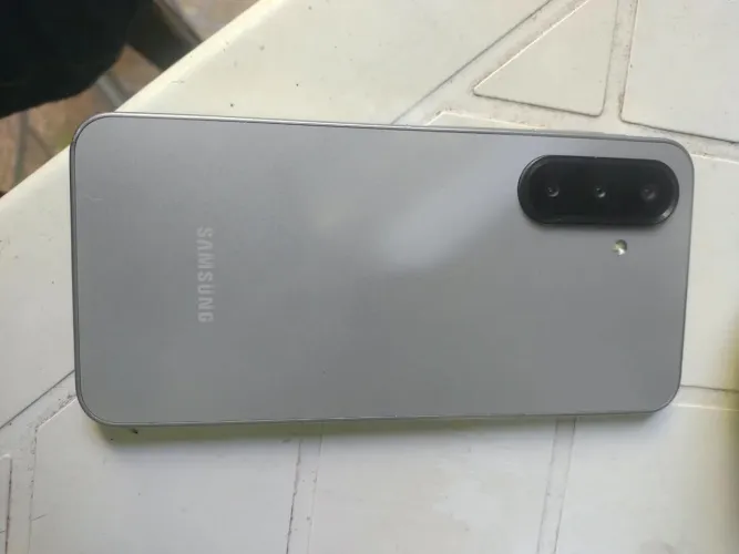 samsung galaxy A17
