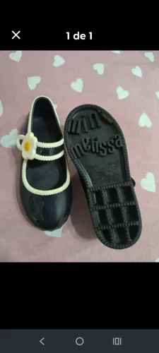 Mini melissa semi nova N°25