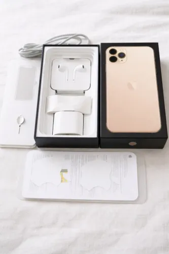 IPhone 11 Pro Max 256gb. Impecável - única dona