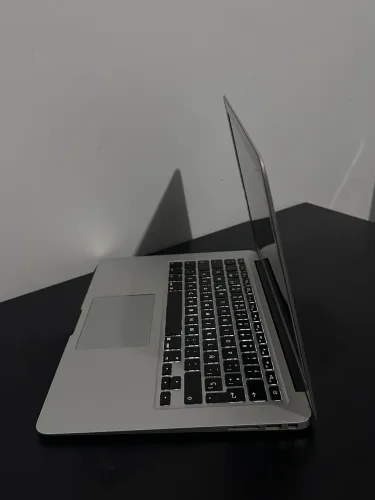 MacBook Air 13? 2017 - 8GB - Excelente estado (preço negociável)