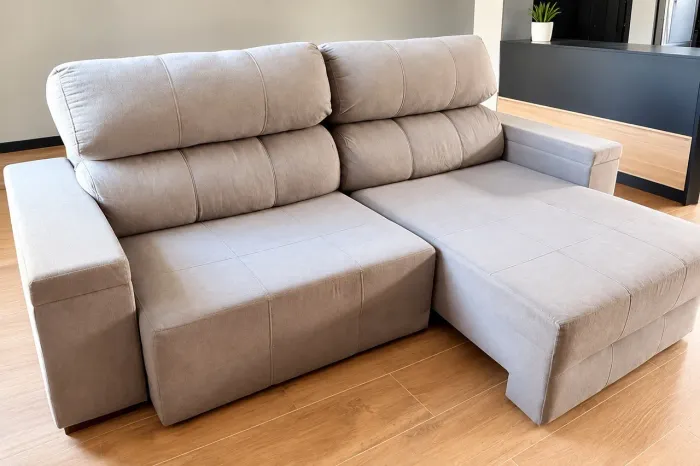 Sofá Retrátil e Reclinável com Chaise - Amplo e Confortável