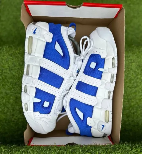Tenis nike airmore uptempo