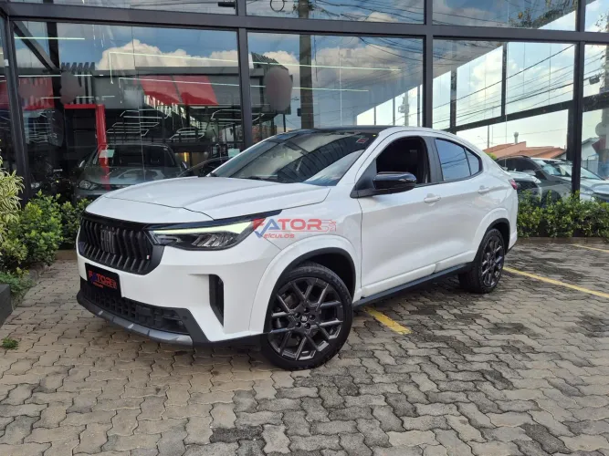 Fiat Fastback Impetus 200 T. AUT (hibrído) 2026
