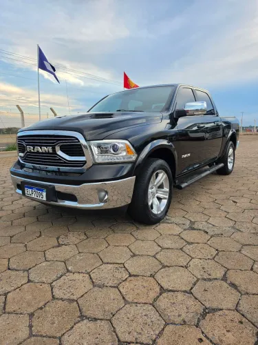 Ram Classic Laramie 5.7 V8 16V Gasolina 4X4 Aut. 2022