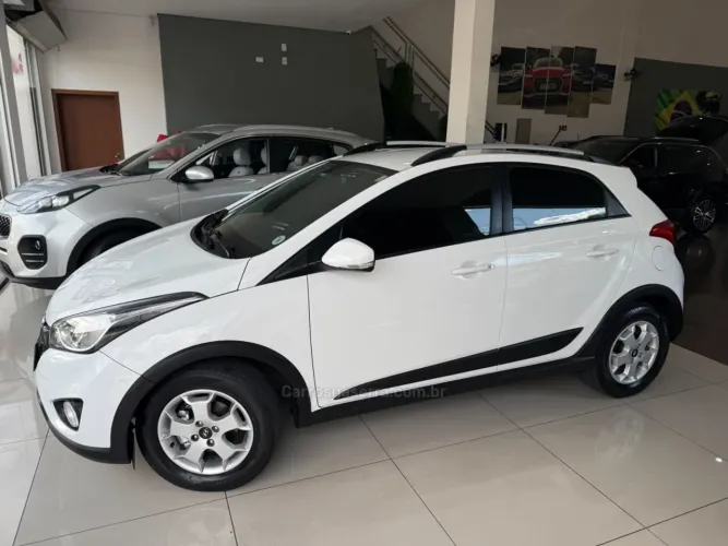 Hyundai HB20X Style 1.6 Flex 16V Mec. 2015