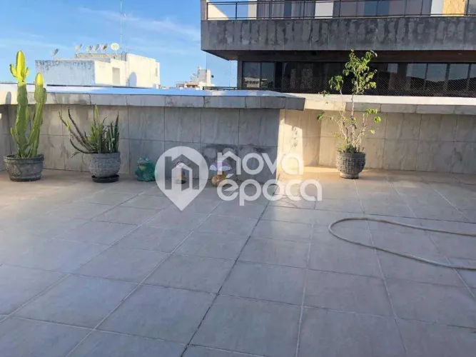 Passagem | Cobertura 4 quartos, sendo 1 suite