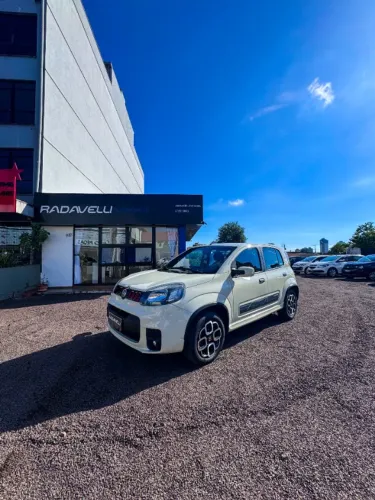 Fiat Uno Sporting 1.4 EVO Fire Flex 8V 4P 2016