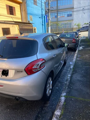 Peugeot 208 Active/active Pack 1.5 Flex 8V 5P 2014