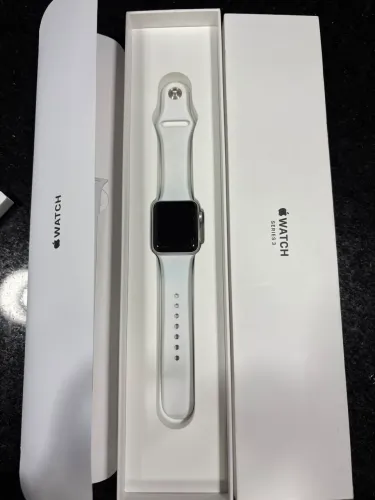 Apple Watch Series 3 38mm Prata