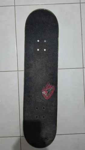 SKATE PROFISSIONAL SEMI-NOVO