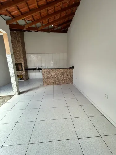 Alugo casa 2/4 com suíte . Condomio fechado Cuiabá - MT