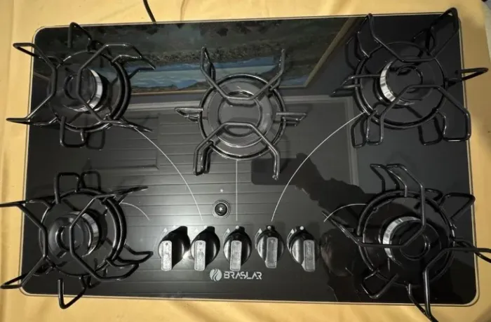 Fogão cooktop 5 bocas alimentação gás Braslar preto