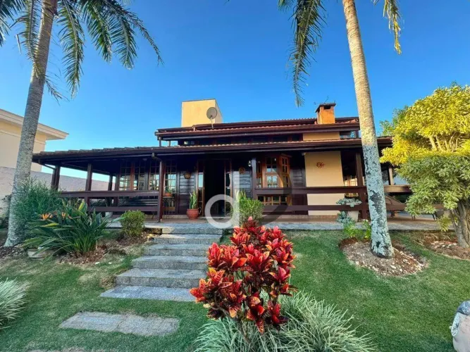 Casa com 4 quartos para alugar, 475 m² por R$ 12.726/mês - Condomínio Vista Alegre - Sede