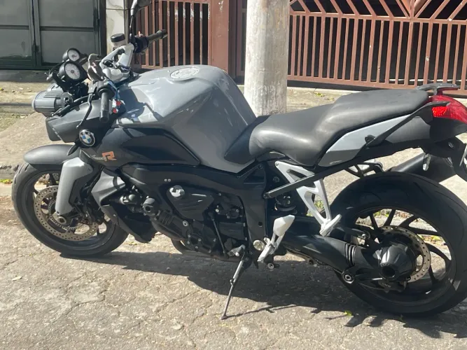 Bmw k1200 cinza nardo grey em dia