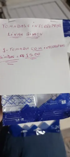 Tomadas simon