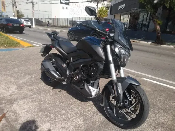 BAJAJ DOMINAR 400 ABS 2025