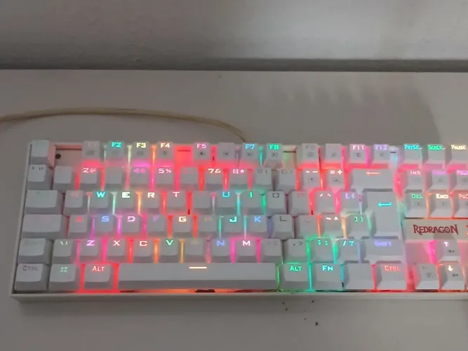 TECLADO MECÂNICO GAMER REDRAGON 