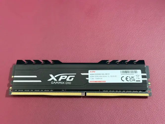 Memória RAM DDR4 8gb 3200mhz XPG 