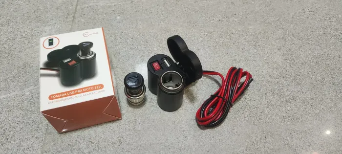 carregador de moto com acendedor