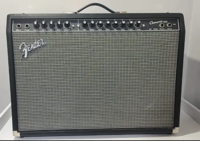Amplificador Fender Champion 100 Impecável