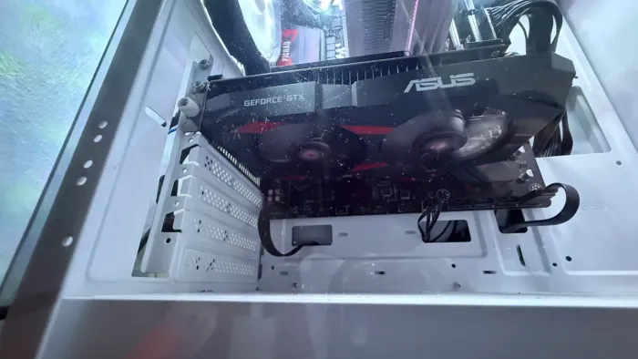 Placa de video asus 1050 cerberus