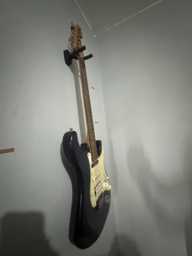 Guitarra Tagima T736S special series 
